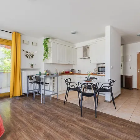 Superapart Minska 48 - Z Dwoma Balkonami Apartment Warschau