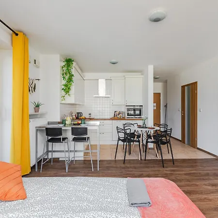 Superapart Minska 48 - Z Dwoma Balkonami